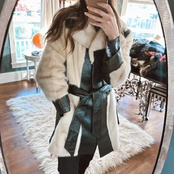 Vintage 70s Buffums California Genuine Leather / fur coat sz s/m - Picture 1 of 12